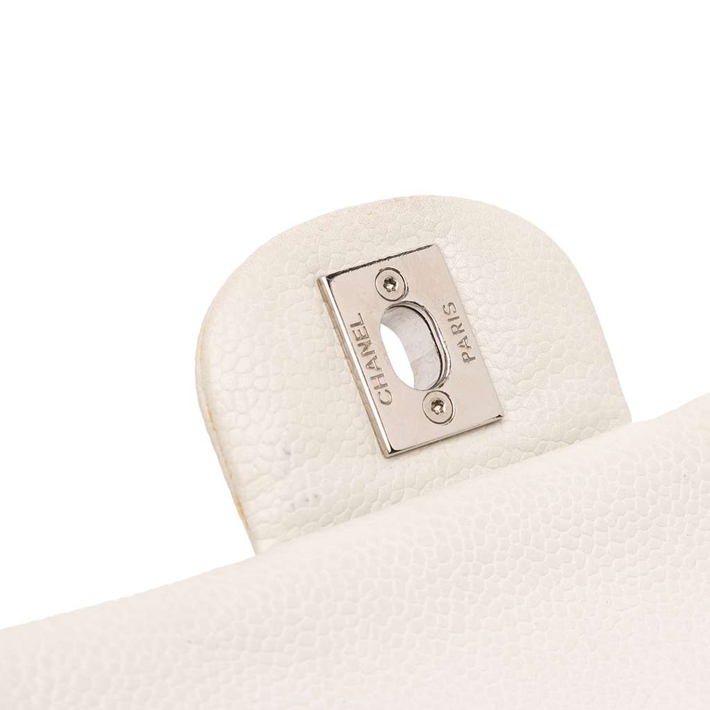 Chanel Medium Classic Caviar Double Flap - Image 12