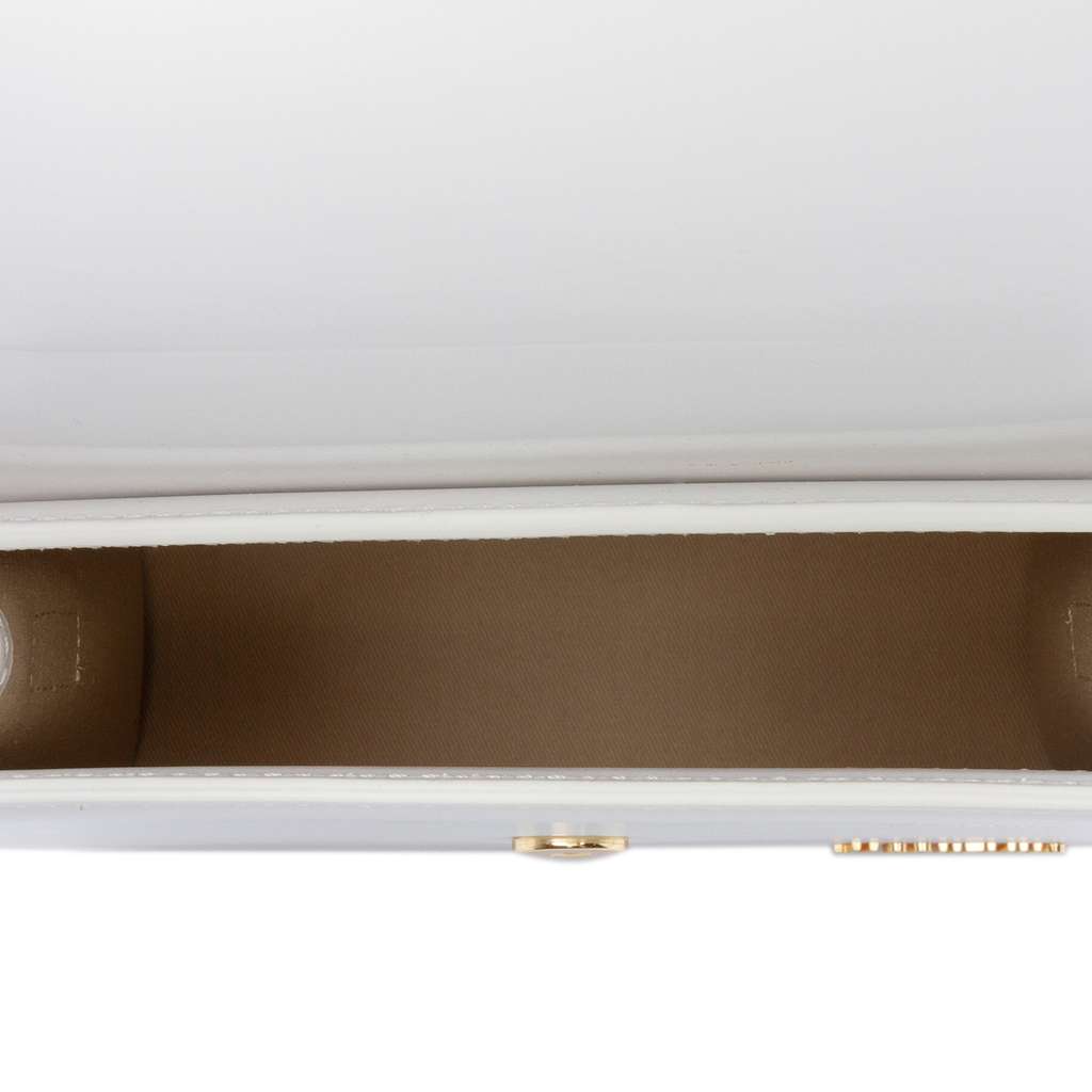 Jacquemus Smooth Calfskin Le Grand Chiquito - 4