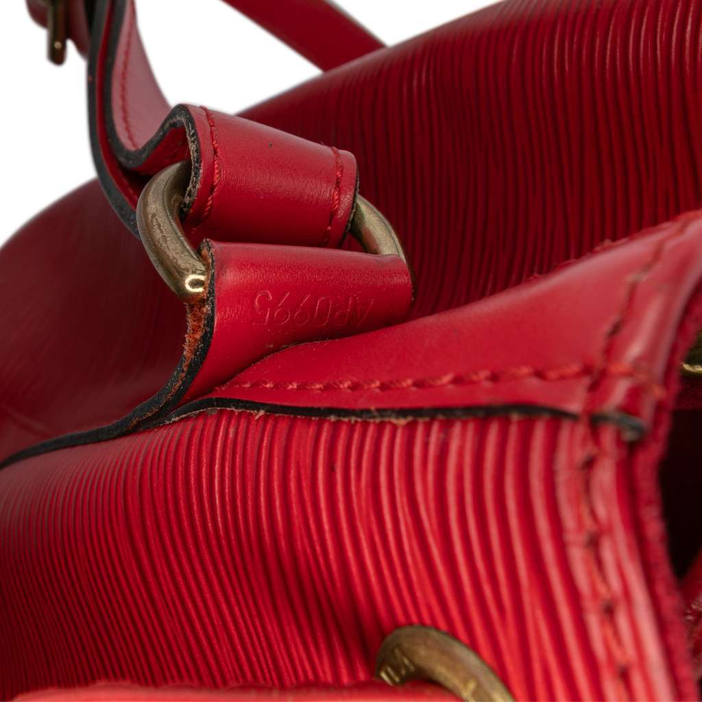 Louis Vuitton Epi Petit Noe - Detail 1