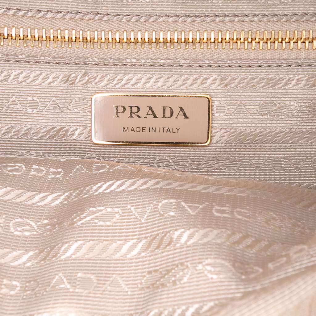Prada Medium Re-Nylon Re-Edition 1995 Chaine Shoulder Bag - Detail 1