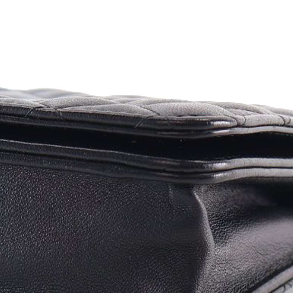 Chanel CC Quilted Lambskin Diamond Wallet On Chain - Image 15