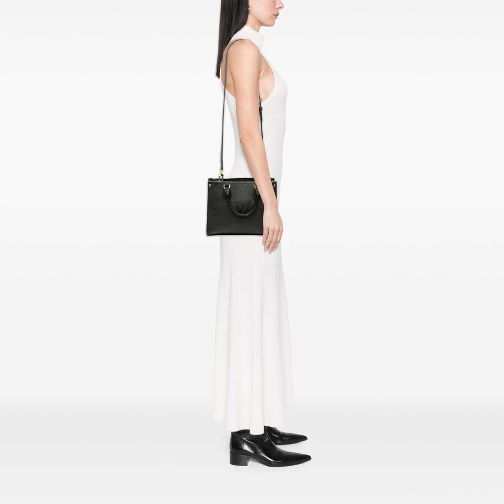 Louis Vuitton Monogram Empreinte Onthego PM - Detail 1