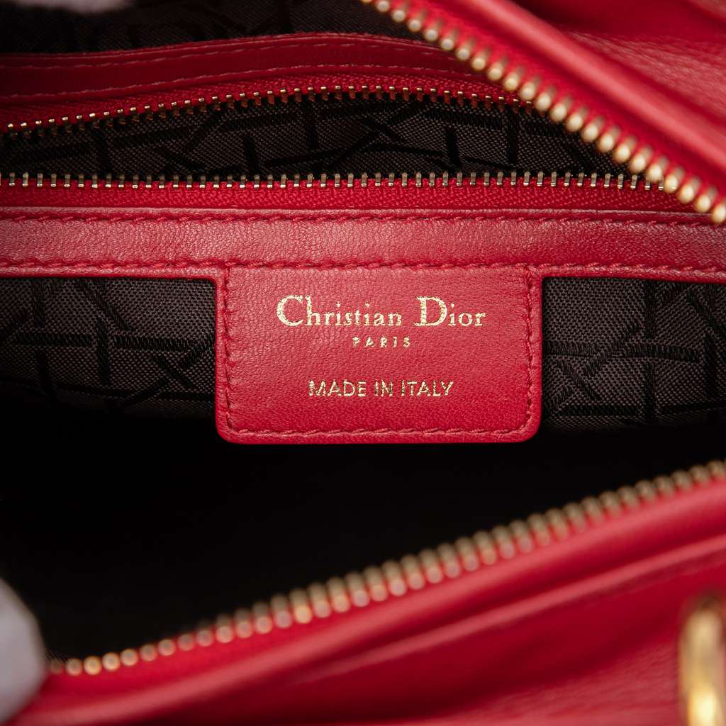 Dior Medium Lambskin Cannage Lady Dior - Side view