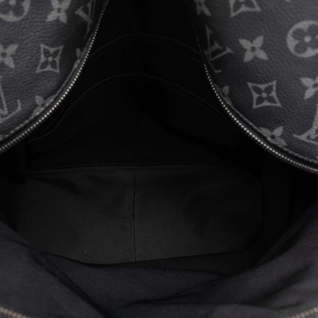 Louis Vuitton Monogram Eclipse Discovery - 4