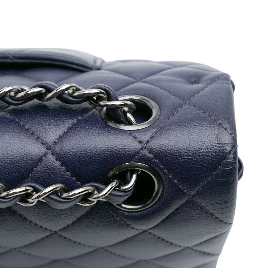 Chanel Medium Classic Lambskin Double Flap - Image 13