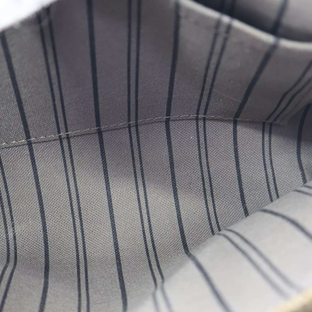 Louis Vuitton Monogram Empreinte Marais BB - Image 12