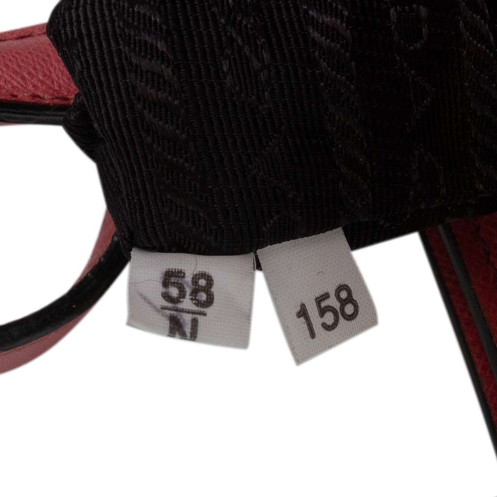 Prada Saffiano Soft Triple Pocket Tote - Detail 1