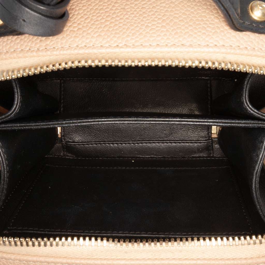 Chanel Small Caviar CC Filigree Vanity Case - 4