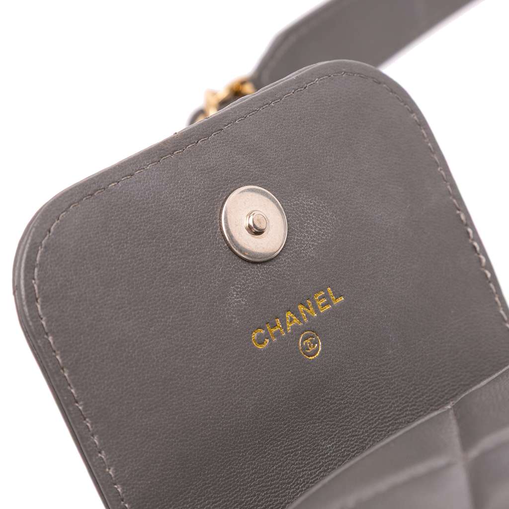 Chanel Lambskin 19 Phone Holder with Chain - Image 10