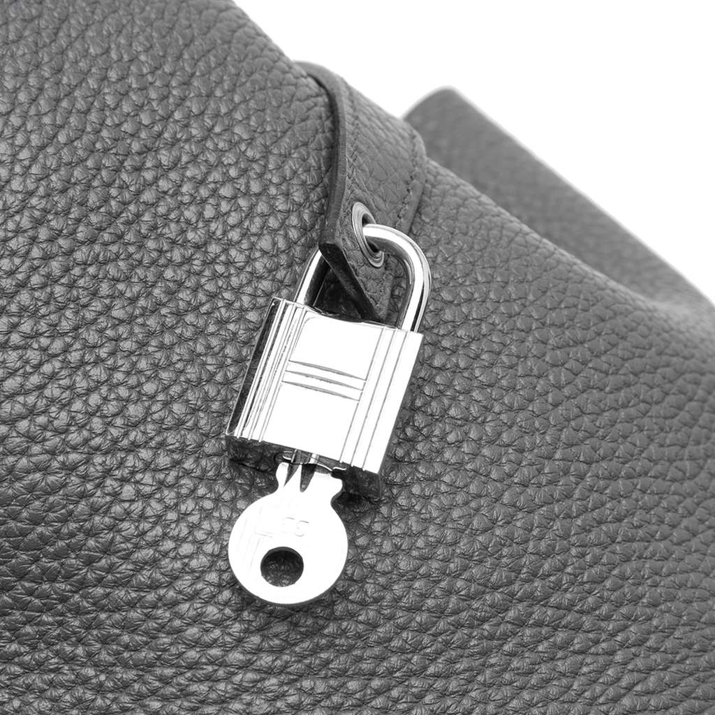 Hermès Clemence Picotin Lock 22 - Detail 2
