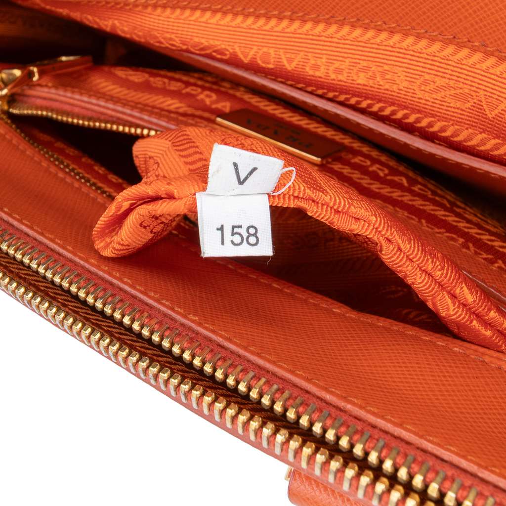 Prada Small Saffiano Lux Galleria Double Zip Satchel - Detail 1