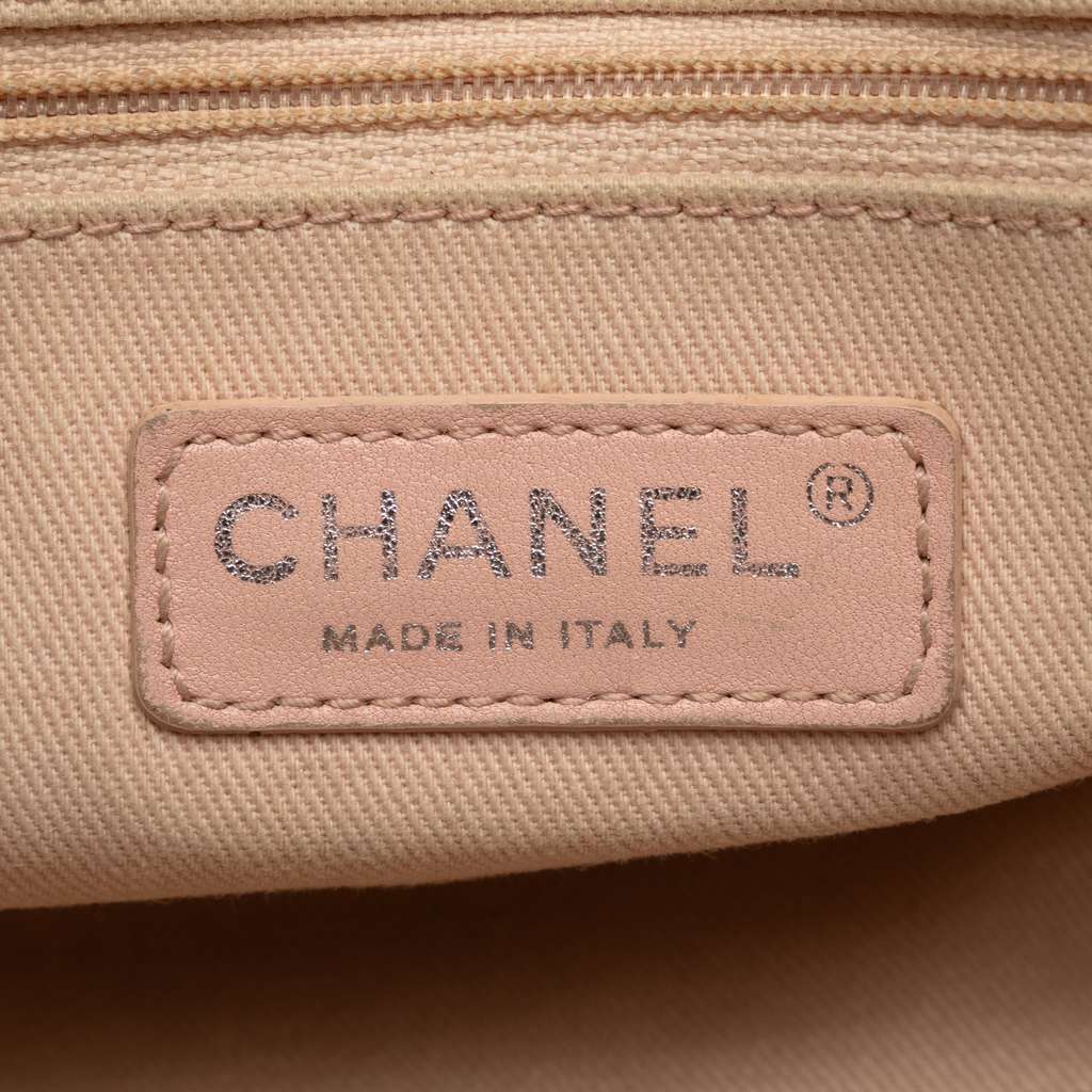 Chanel Small Canvas Deauville Bowling Bag - Detail 1