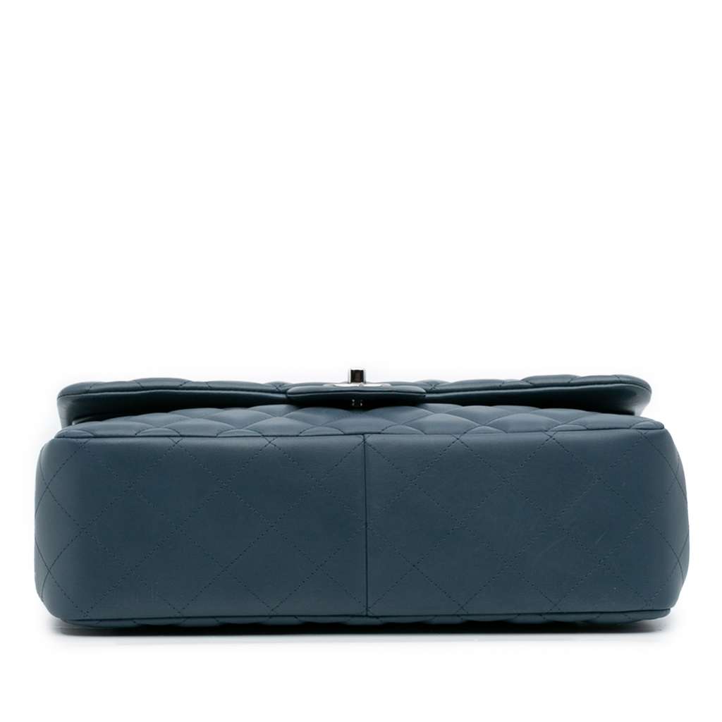 Chanel Jumbo Classic Lambskin Double Flap - Image 6