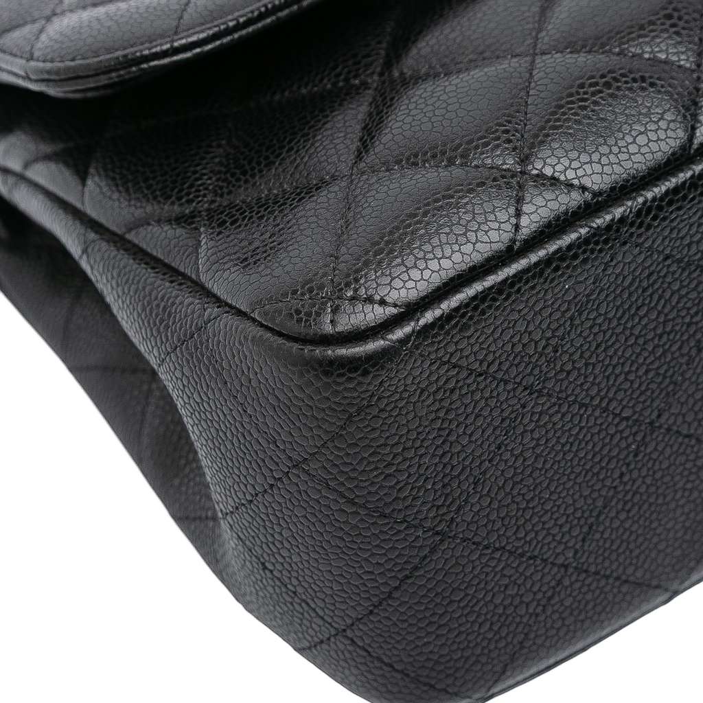 Chanel Jumbo Classic Caviar Double Flap - Detail 2