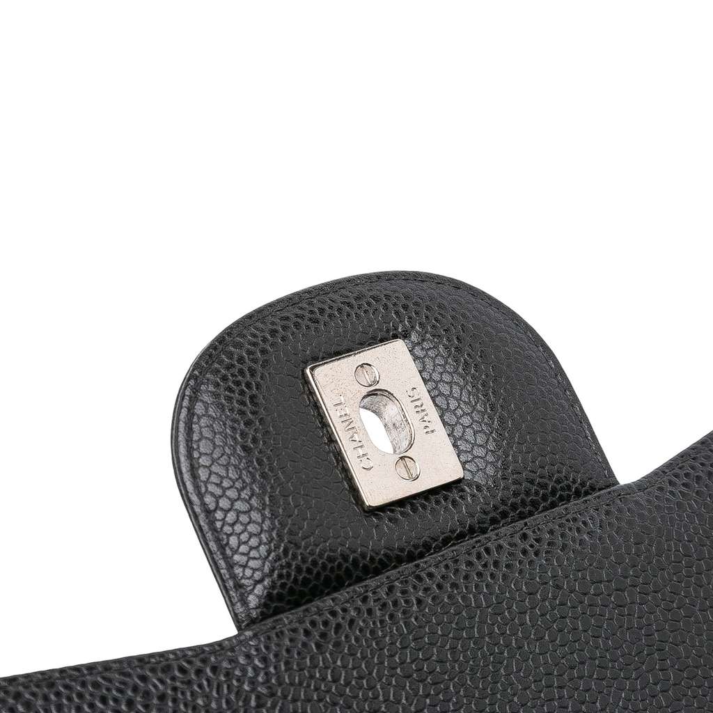Chanel Jumbo Classic Caviar Double Flap - Image 10