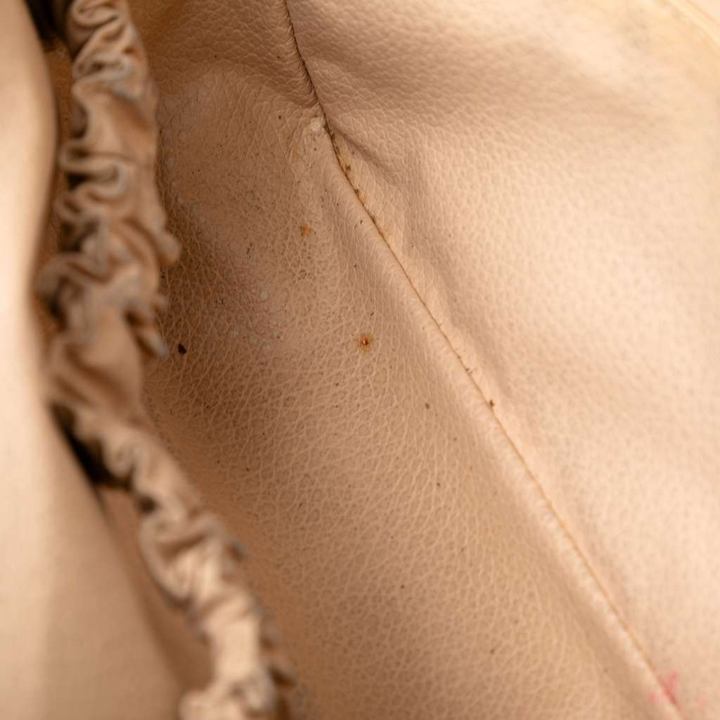 Louis Vuitton Monogram Trousse Toilette 23 - Detail 2