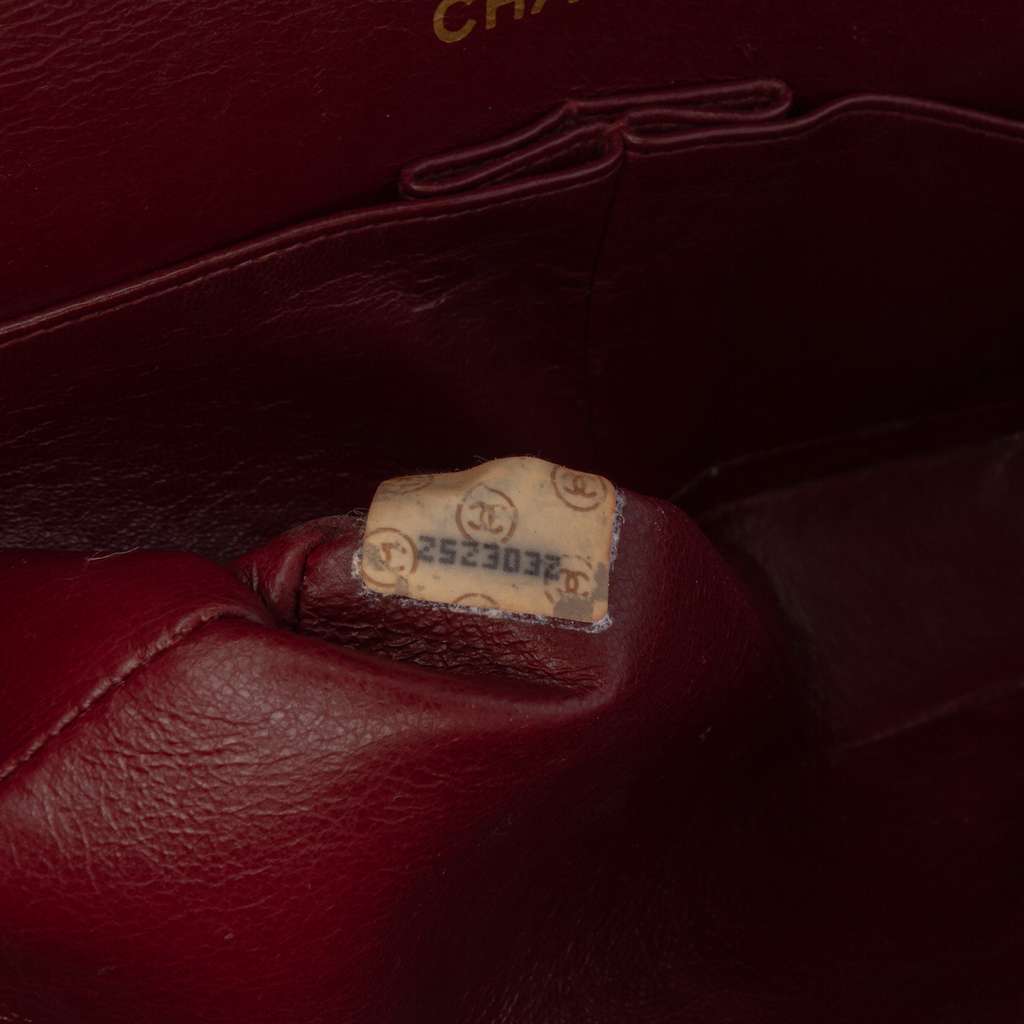 Chanel Small Classic Lambskin Double Flap - Detail 1