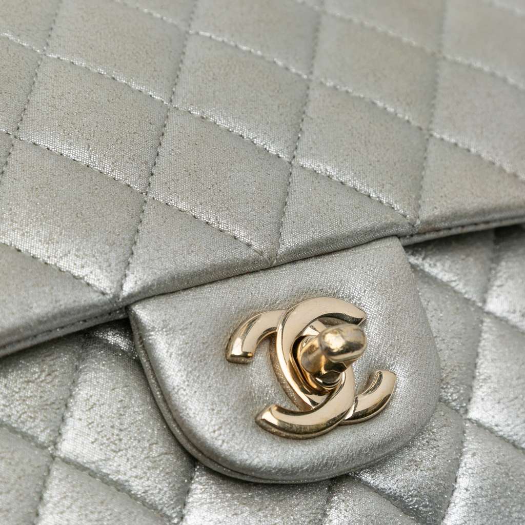 Chanel Medium Classic Iridescent Calfskin Double Flap - Image 10