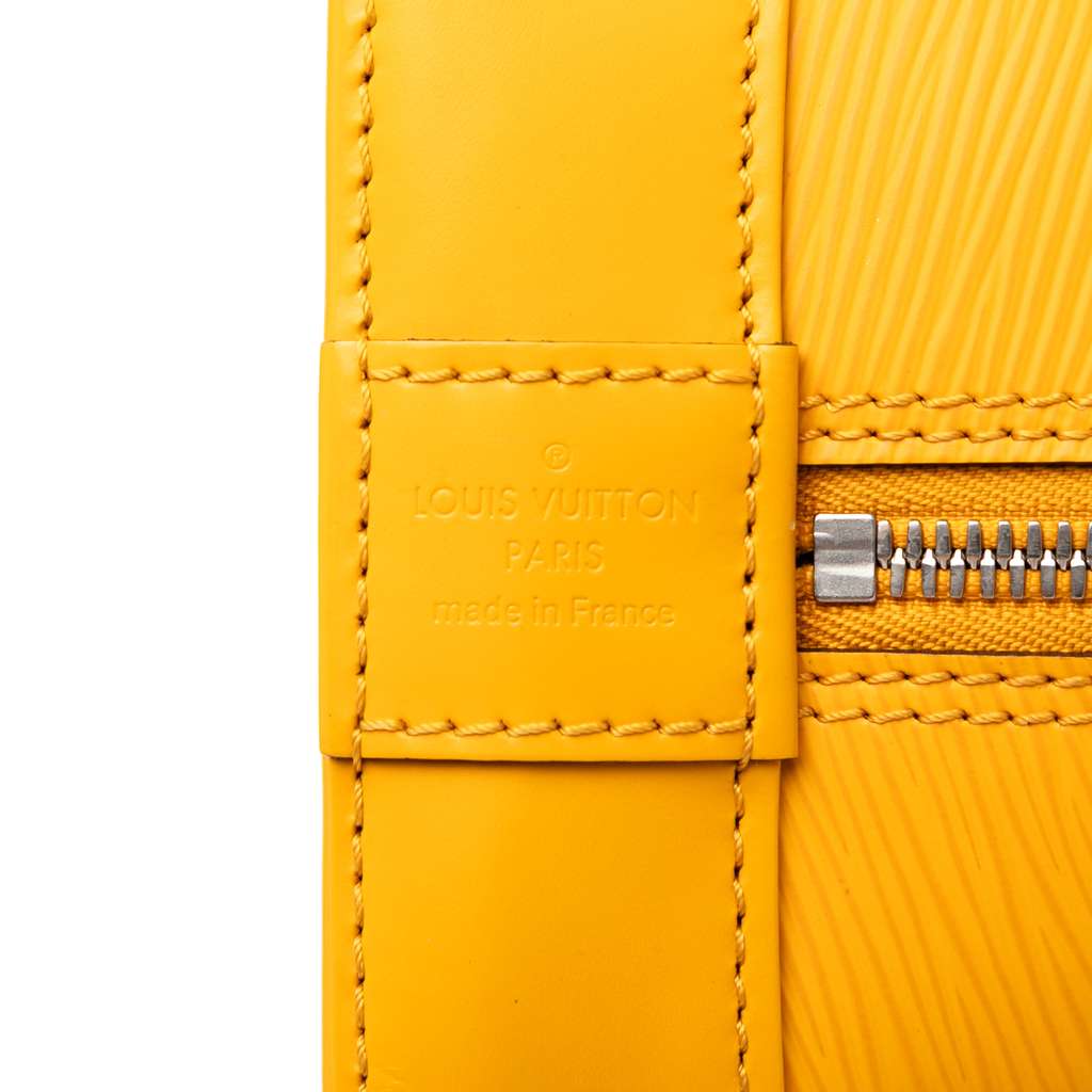 Louis Vuitton Epi Alma MM - Detail 1
