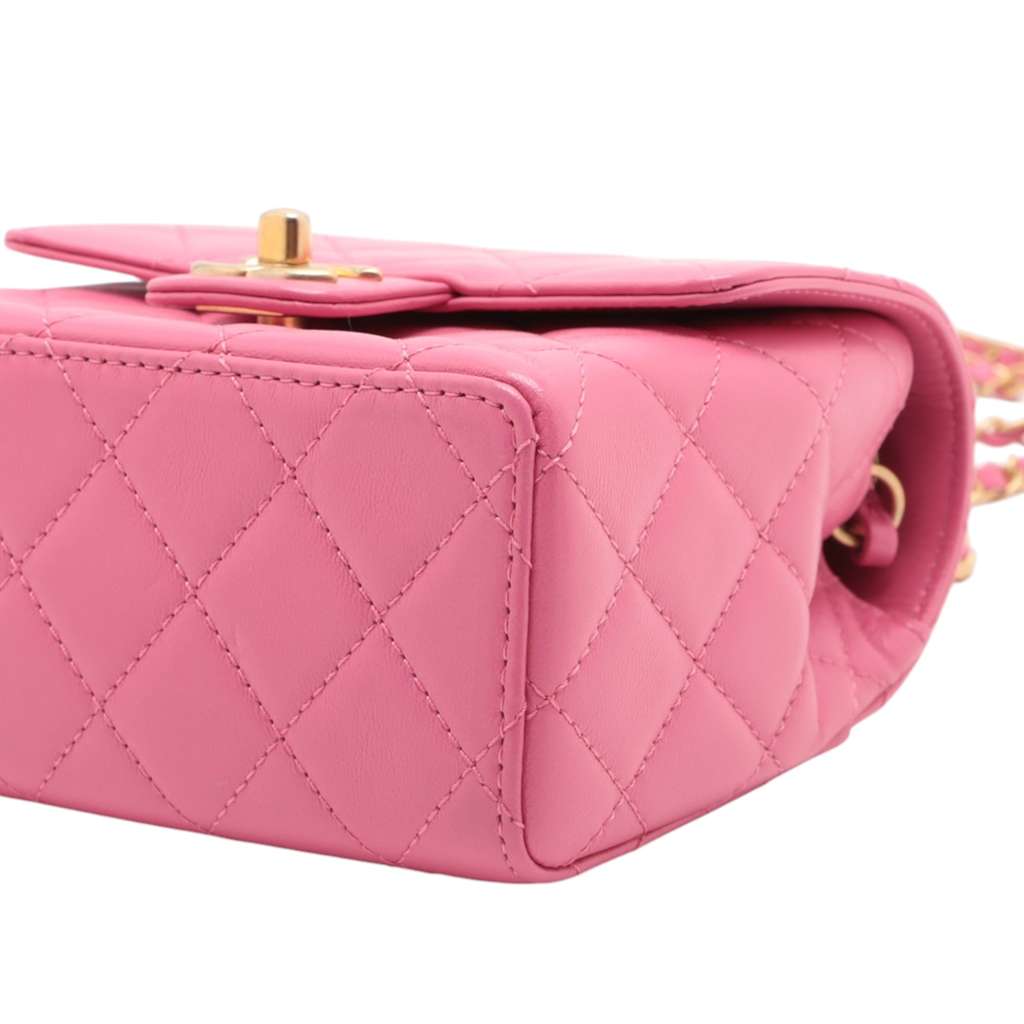 Chanel Mini Square Classic Lambskin Single Flap - Detail 2