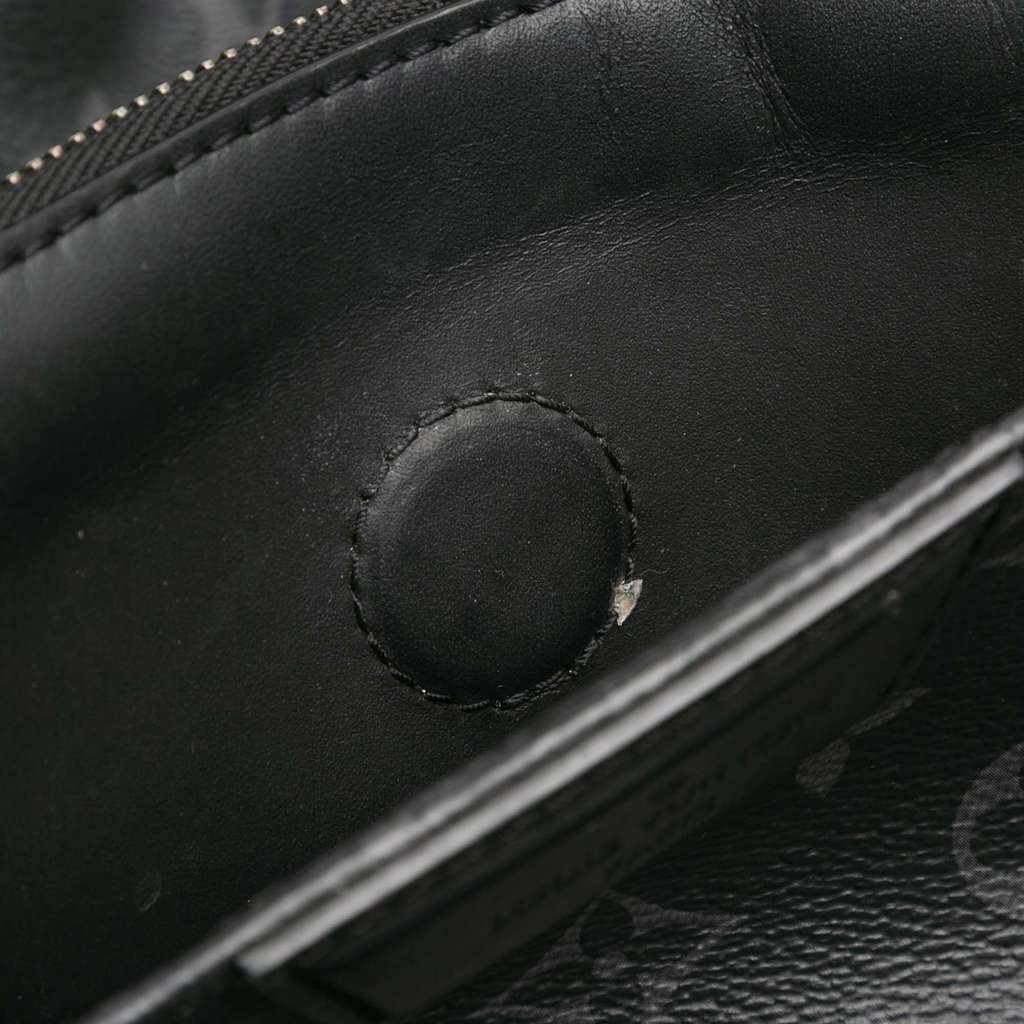 Louis Vuitton Monogram Eclipse Discovery - Image 10