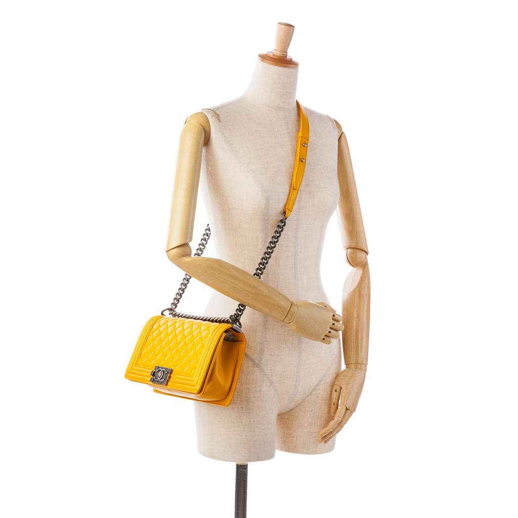 Chanel Old Medium Quilted Lambskin Boy Flap - Image 16