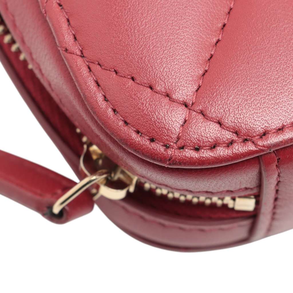 Chanel CC Quilted Lambskin Zip Phone Case - Image 11