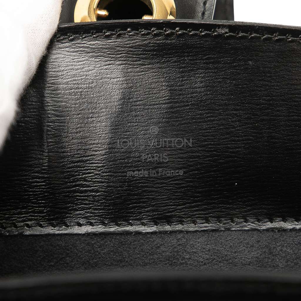 Louis Vuitton Epi Cluny - Side view
