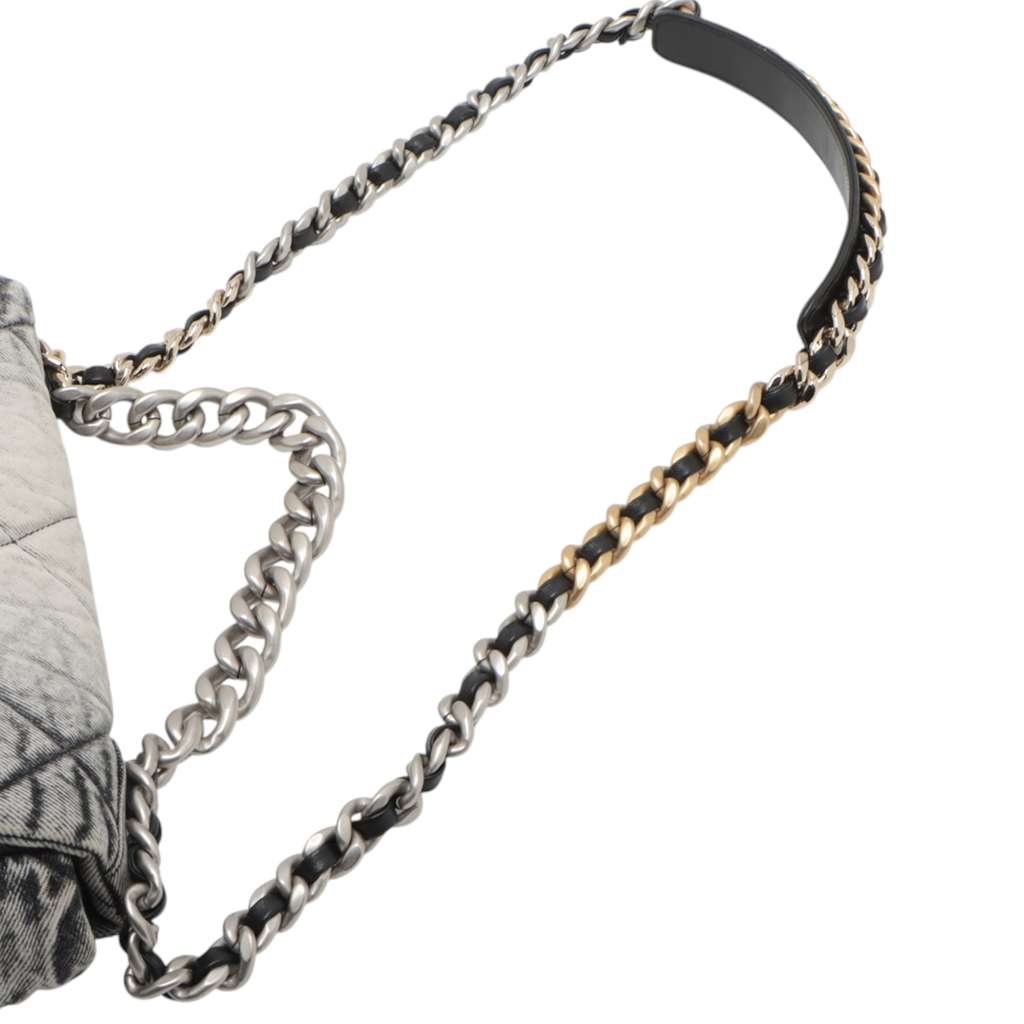 Chanel Large Quilted Washed Denim 19 Flap - Image 12