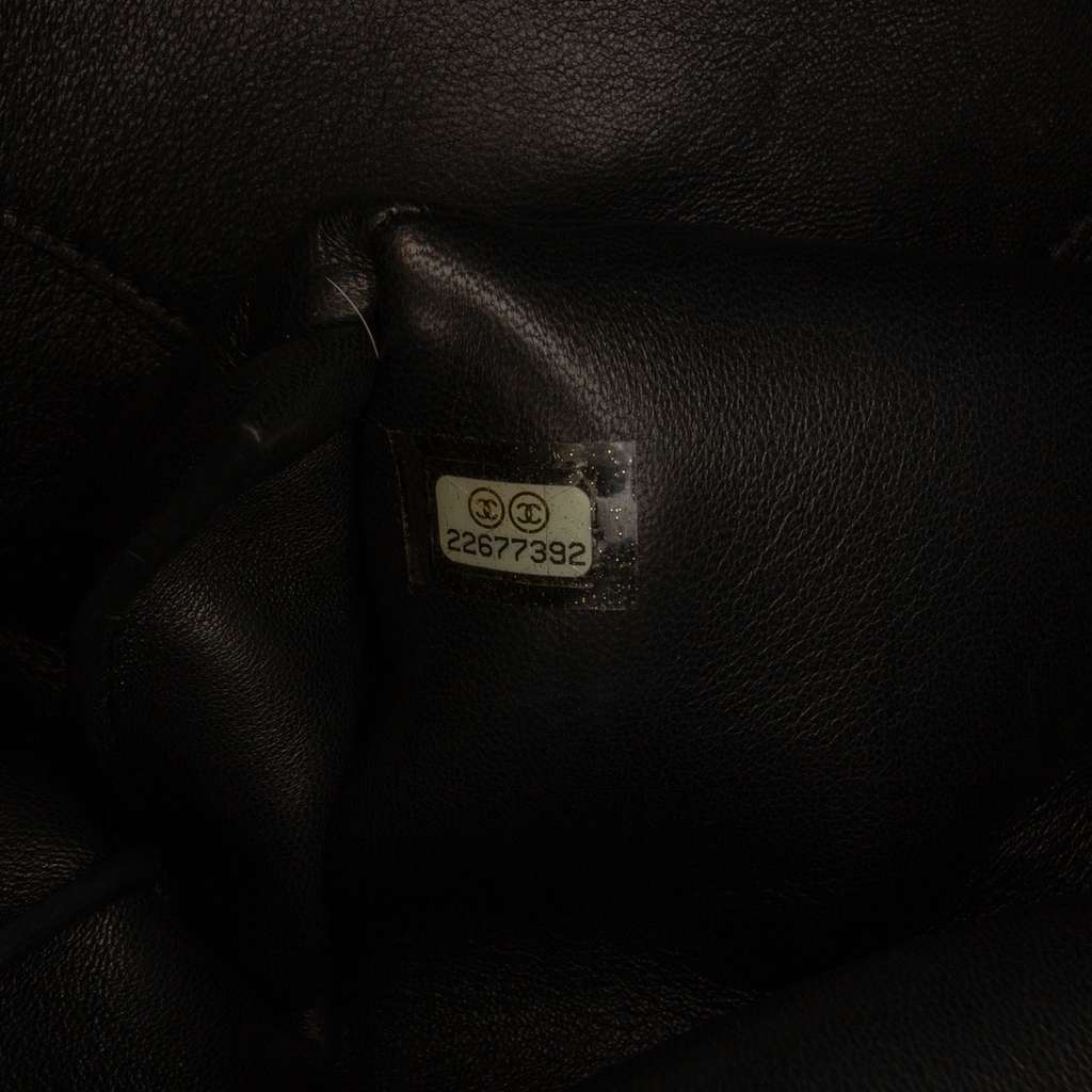 Chanel Lambskin Cocomail Envelope Clutch - Detail 1