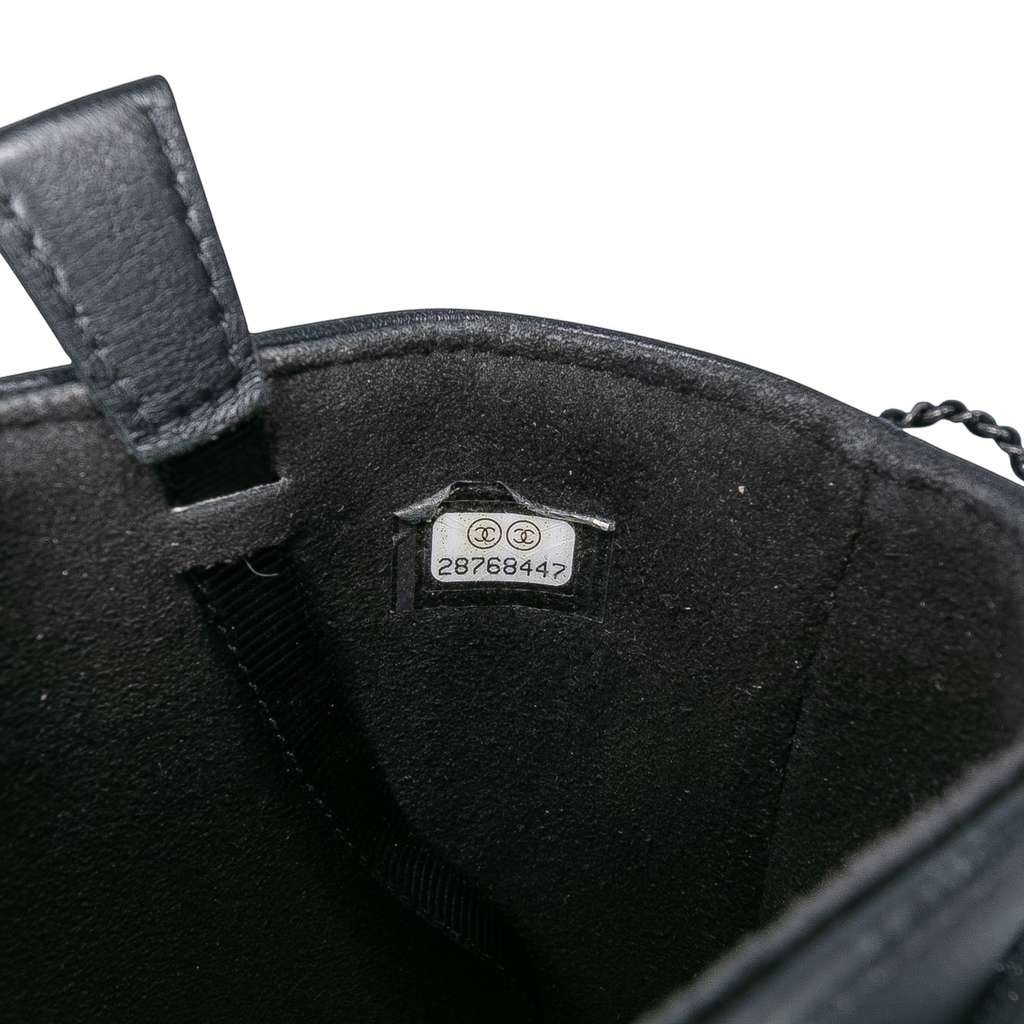 Chanel CC Quilted Lambskin Chain Around Phone Holder - Detail 1