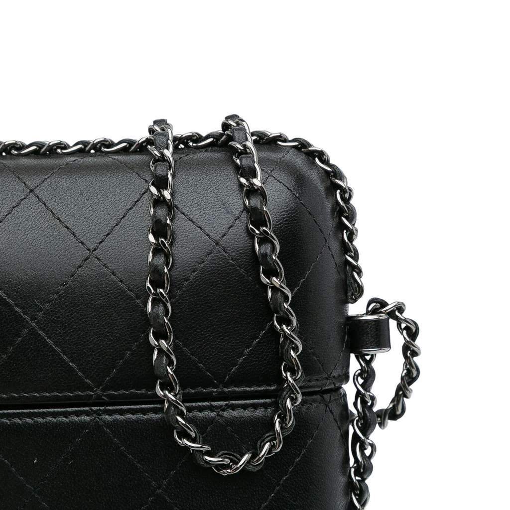 Chanel CC Quilted Lambskin Chain Around Phone Holder - Image 11