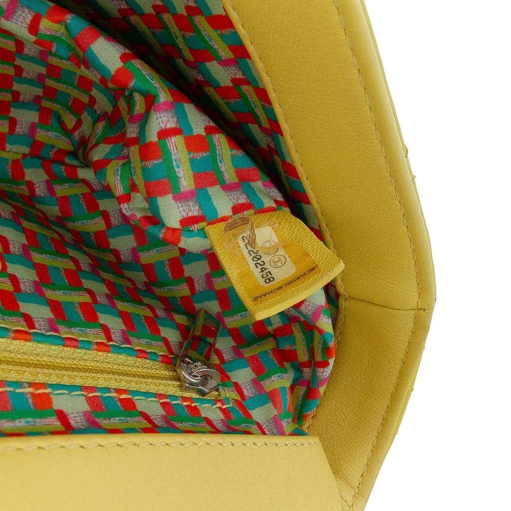 Chanel Paris Seoul Small Rubber Coco Rain Flap - Detail 1