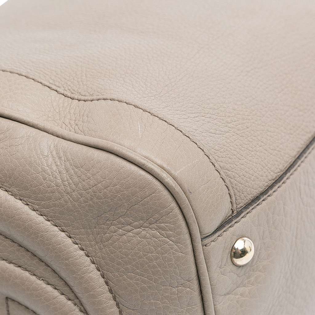 Gucci Medium Pebbled Calfskin Soho Boston Bag - Image 11