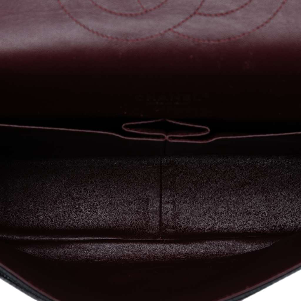 Chanel Maxi Classic Caviar Double Flap - 4
