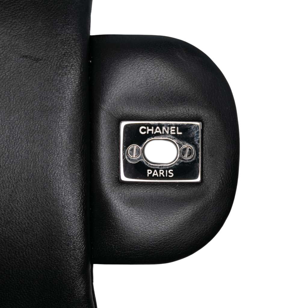 Chanel Jumbo Classic Chevron Lambskin Double Flap - Detail 2