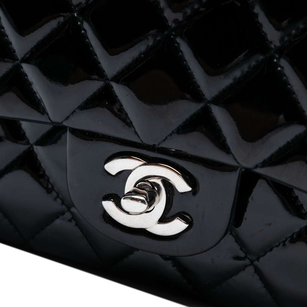 Chanel Medium Classic Patent Double Flap - Detail 1