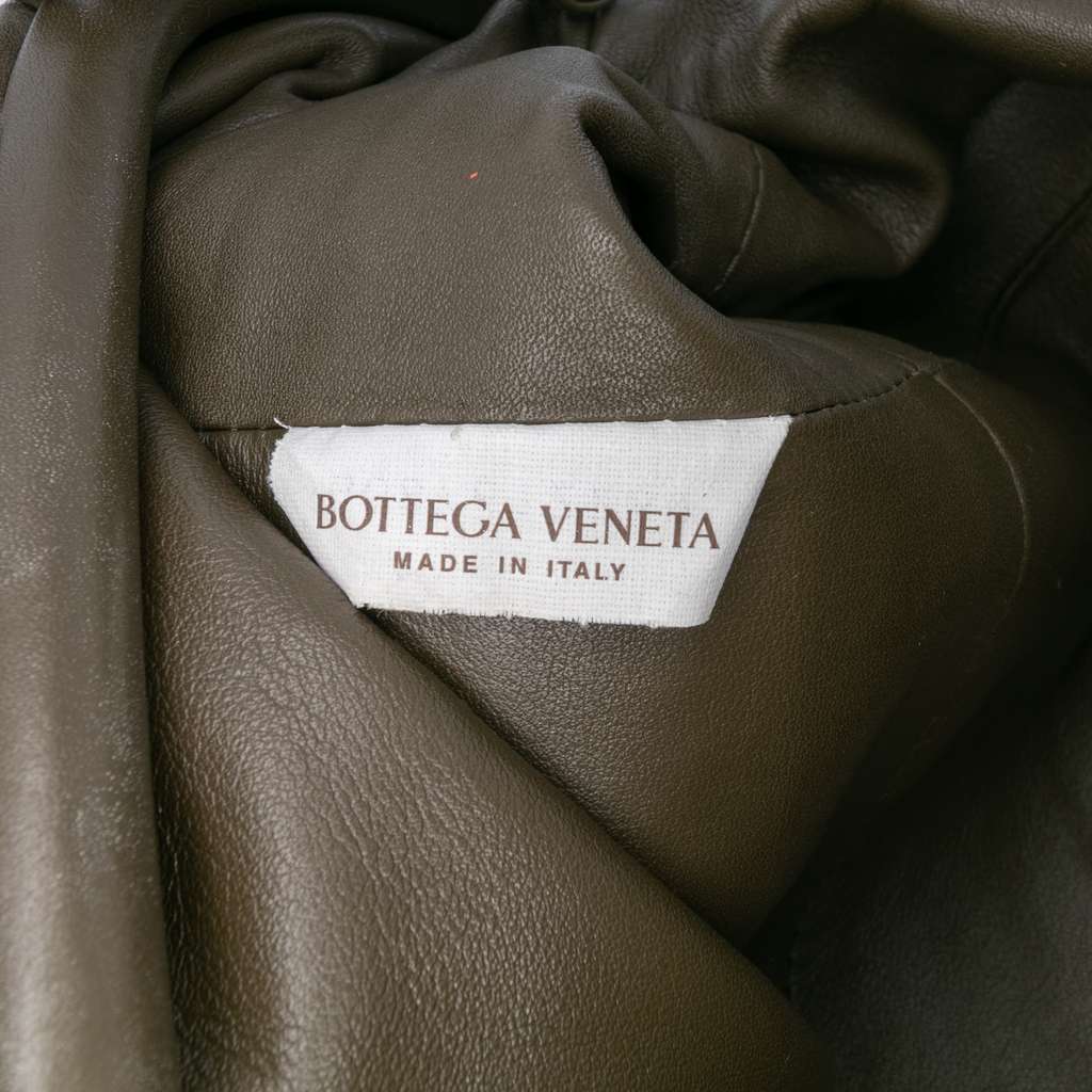 Bottega Veneta Lambskin The Mini Pouch Crossbody - Detail 1