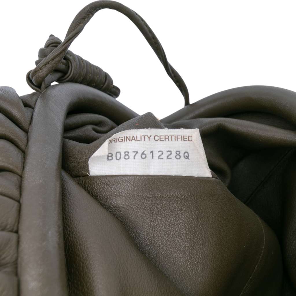 Bottega Veneta Lambskin The Mini Pouch Crossbody - Detail 2