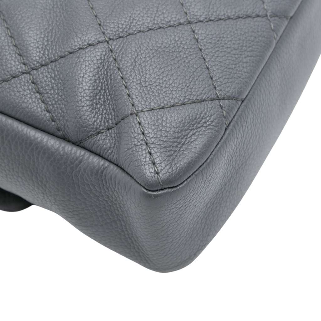 Chanel Quilted Calfskin Couture Messenger Bag - Detail 2