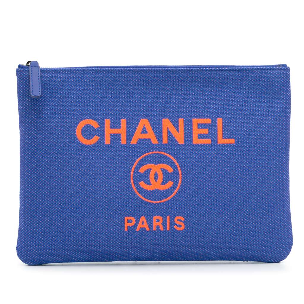 Chanel Medium Tweed Deauville O Case Clutch