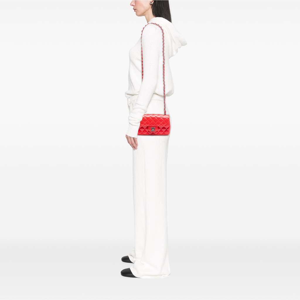 Chanel Mini Rectangular Classic Patent Single Flap - Detail 2