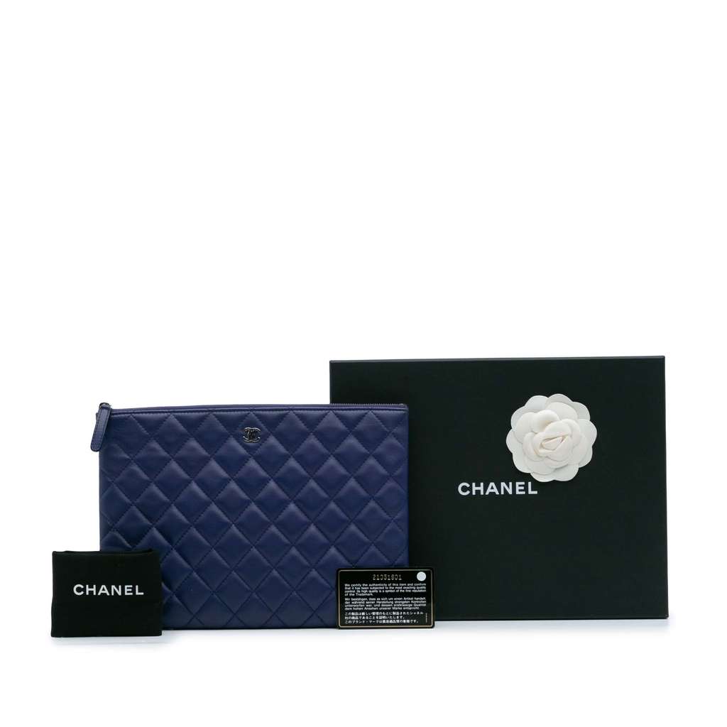 Chanel Medium Quilted Lambskin O Case Clutch - Image 13