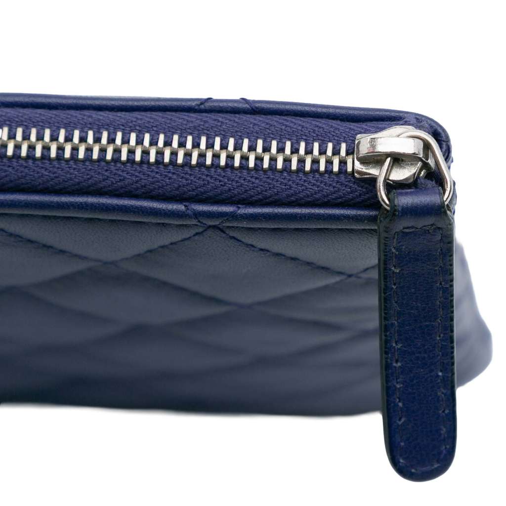Chanel Medium Quilted Lambskin O Case Clutch - Image 11
