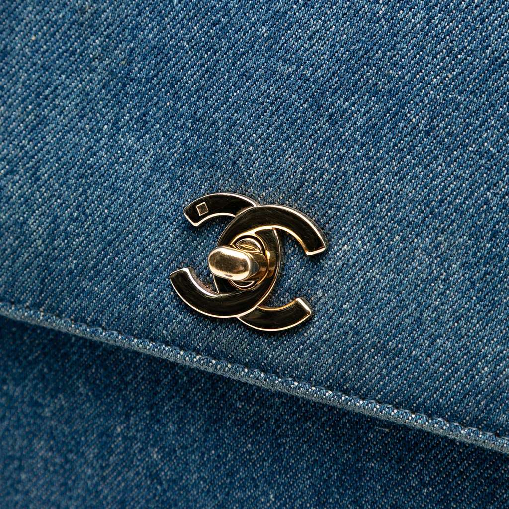 Chanel CC Denim Kelly Top Handle Bag - Detail 1
