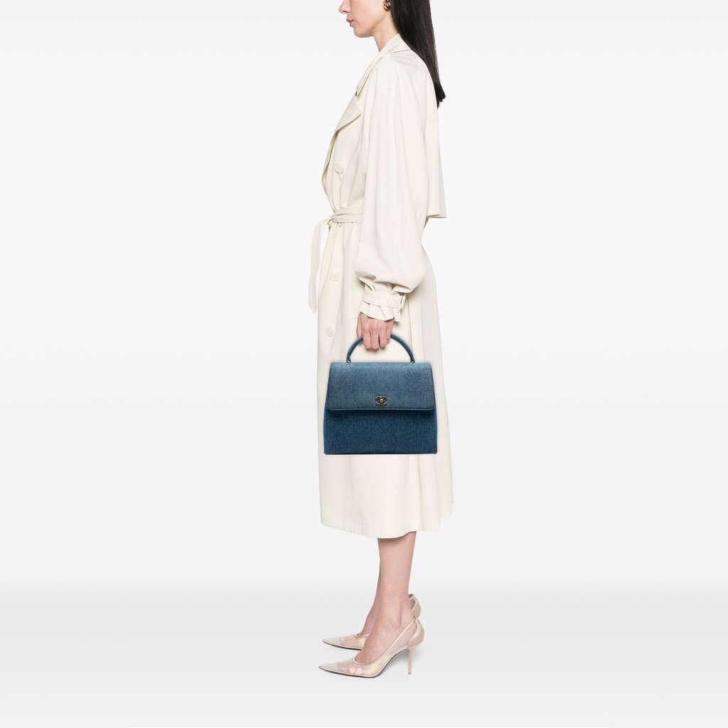 Chanel CC Denim Kelly Top Handle Bag - Detail 2