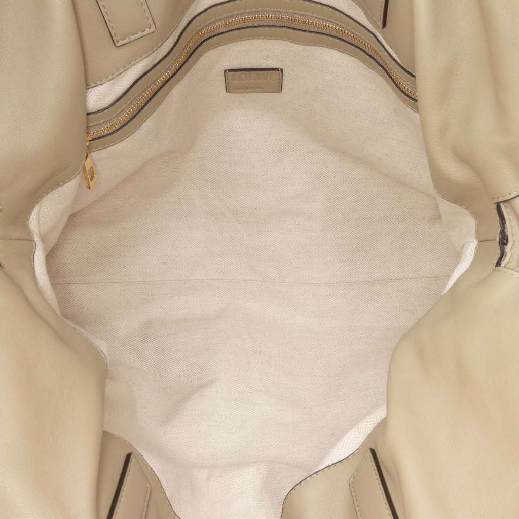 Loewe Large Calfskin Flamenco Knot Clutch - 4