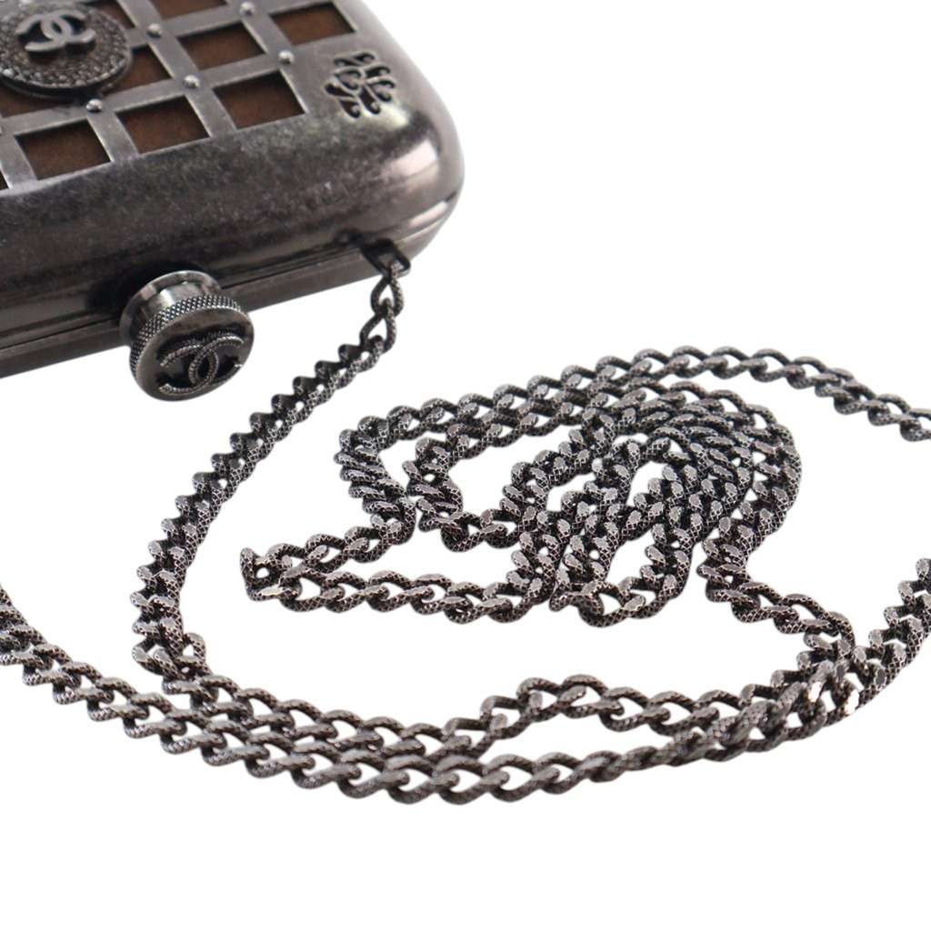Chanel Paris Edinburgh Mini Gunmetal Grid Cage Clutch on Chain - Image 17