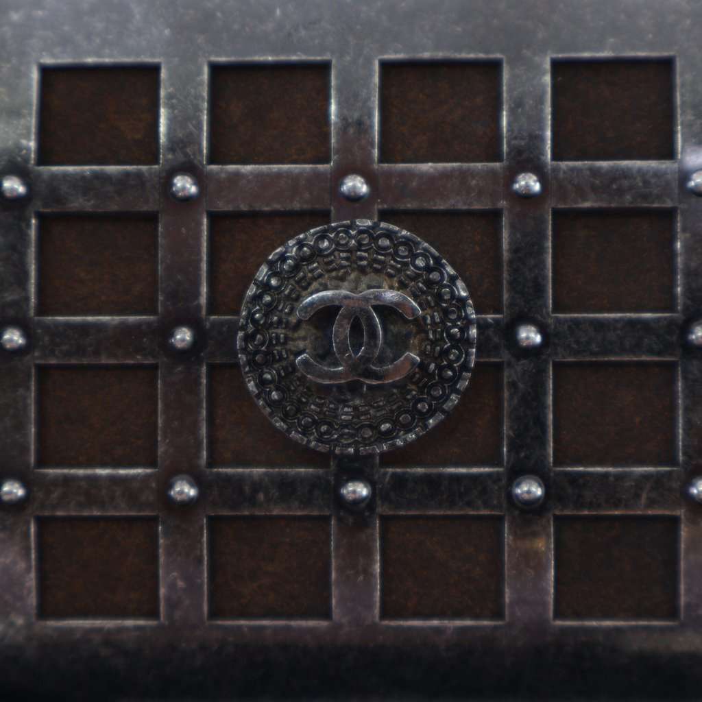 Chanel Paris Edinburgh Mini Gunmetal Grid Cage Clutch on Chain - Image 11