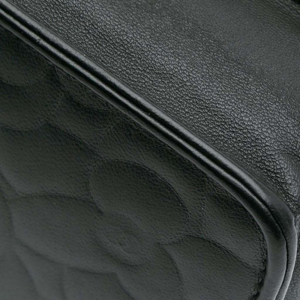 Chanel Camellia Embossed Lambskin Wallet On Chain - Image 13